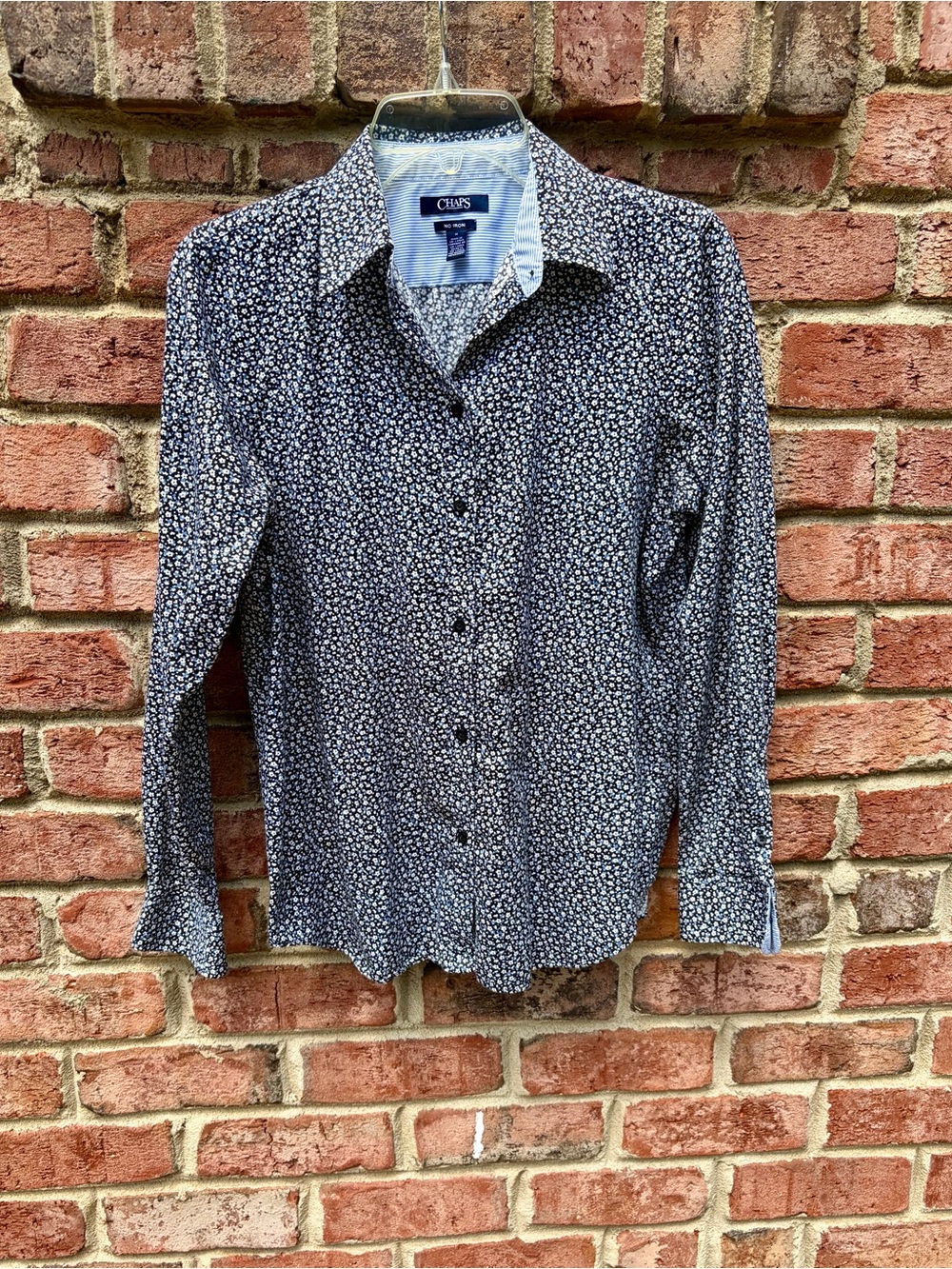Chaps Women’s Classic Button-down, Wrinkle-resistant Shirt